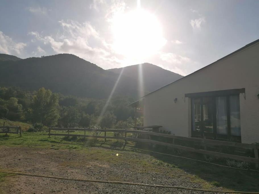 Bright Loft With Mountain And Nature View Sougraigne Extérieur photo