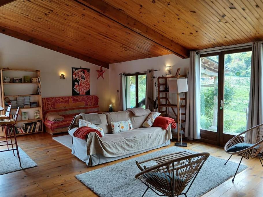 Bright Loft With Mountain And Nature View Sougraigne Extérieur photo